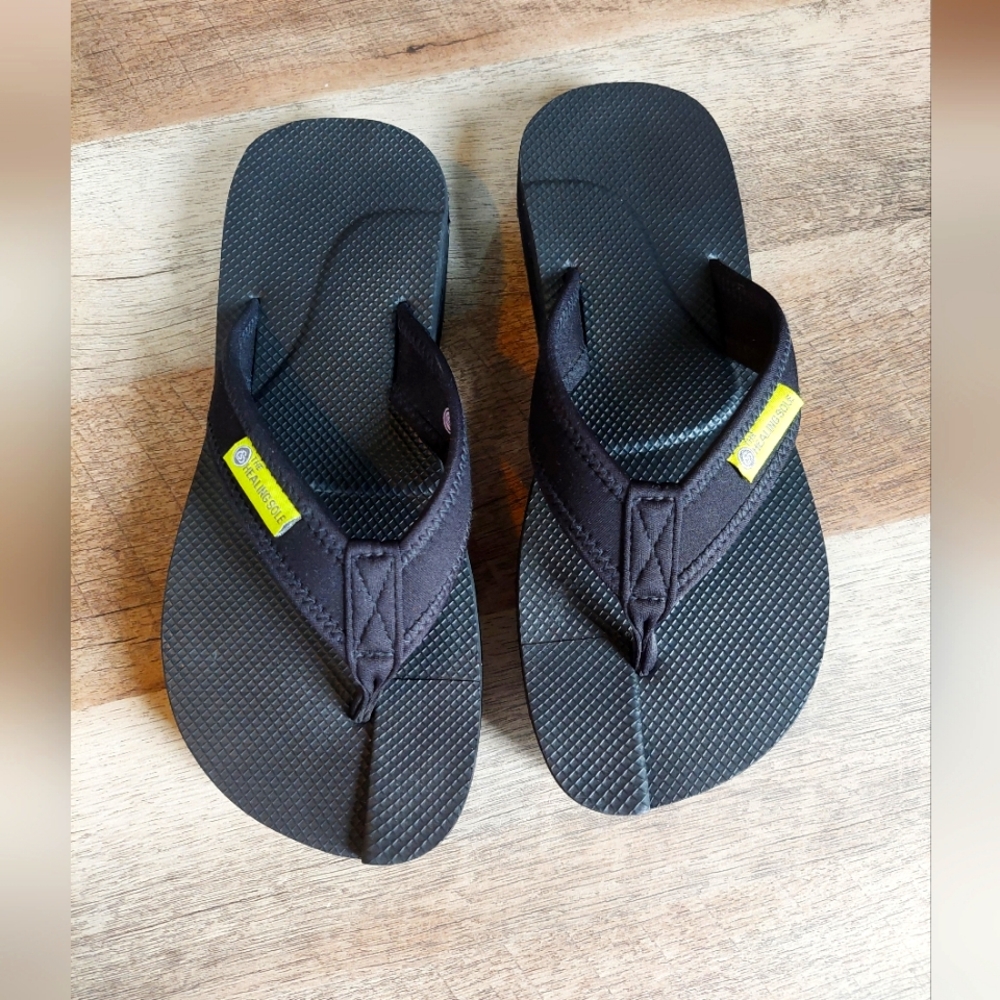 The Healing Sole Unisex Original Flip Flop Thong Black Size W 8.5 - M 7 Summer